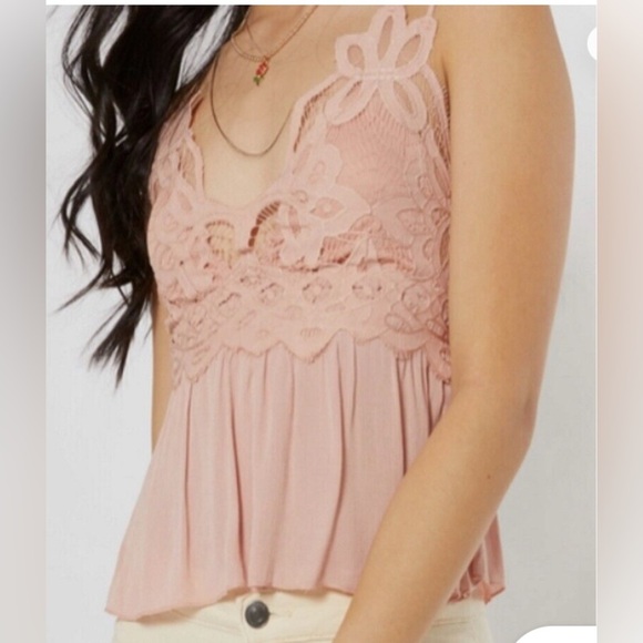 Rue 21 Pink Crochet Crisscross Peplum Top - Size Medium - Picture 1 of 7